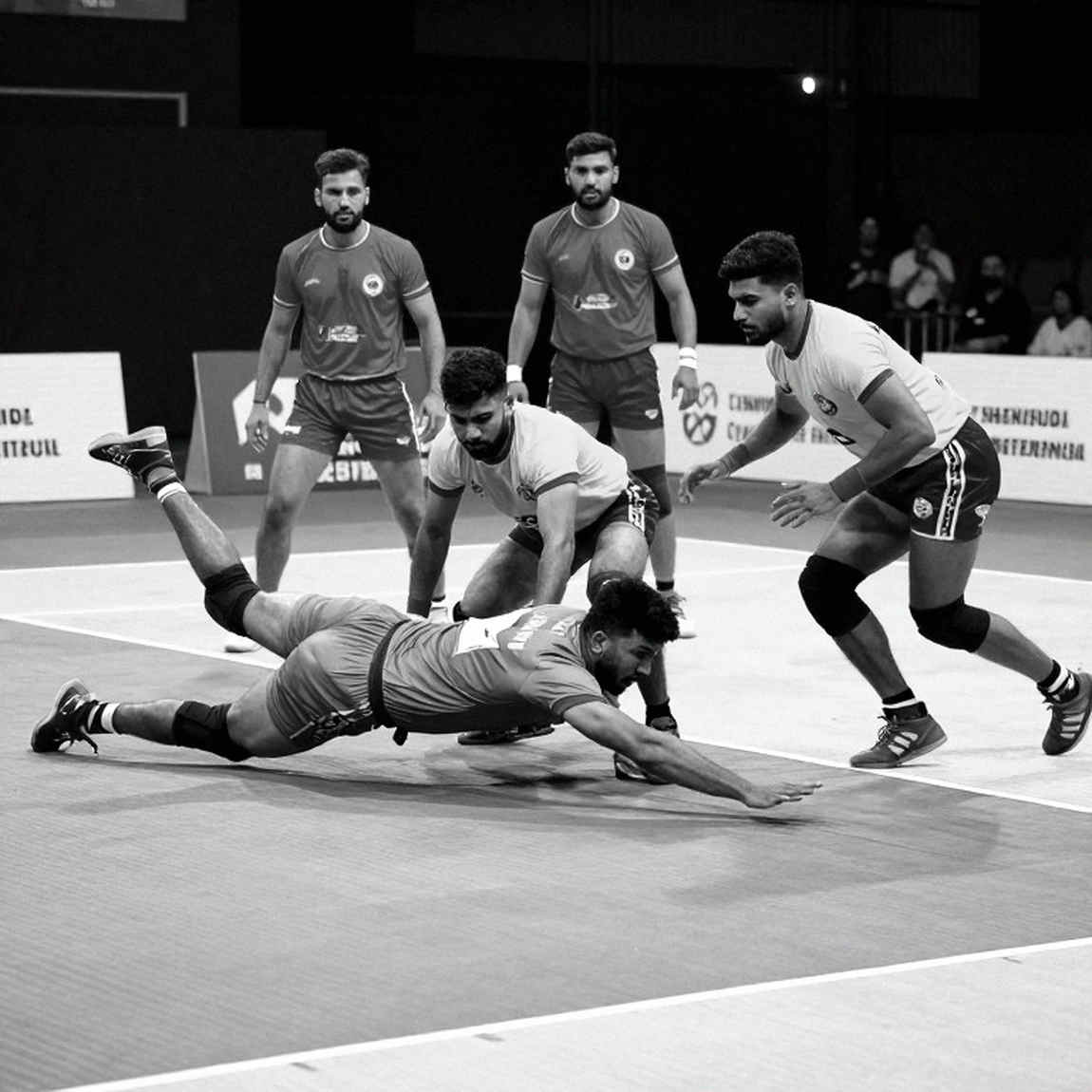 ১৯.২ লাখের ছাদ: কাবাডি চ্যাম্পিয়ন্স লিগ সিজন ২-এর রিটেনশন তালিকা পড়ার সঠিক উপায়